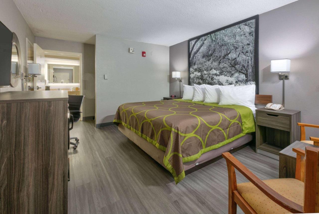 Super 8 By Wyndham Diberville Biloxi Area Kültér fotó